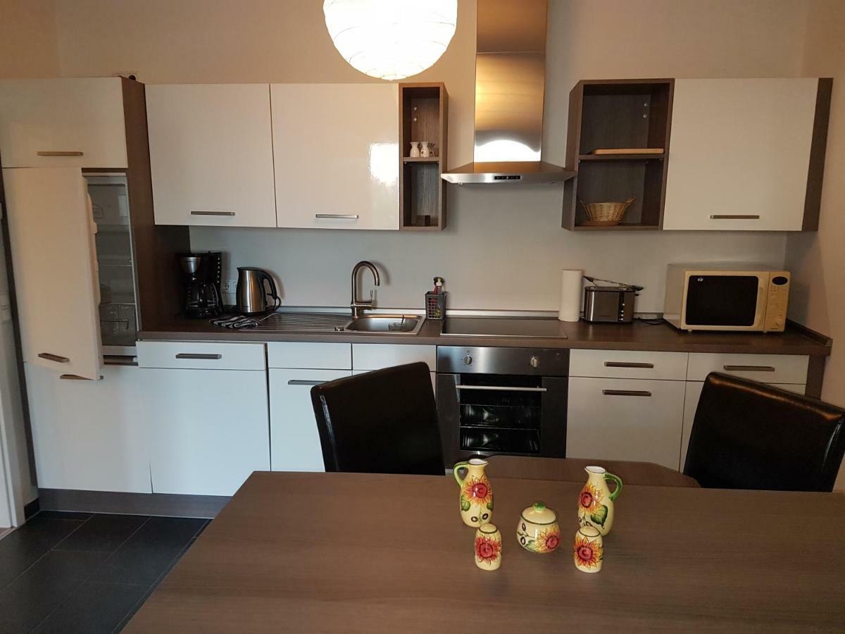 Cafe Marlitt Apartment Arnstadt Luaran gambar